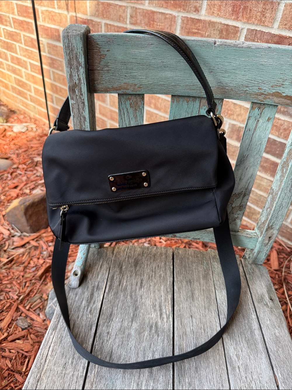 Kate Spade ♠️ New York Black Nylon Wilson Road Mira Bag w/gold hardware